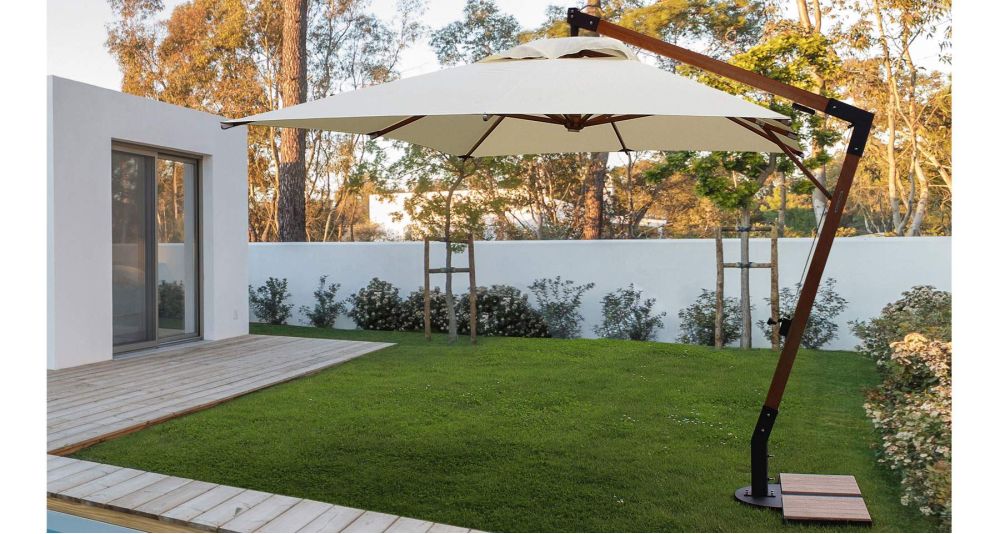 Parasol déporté écru en bois haut de gamme Capua