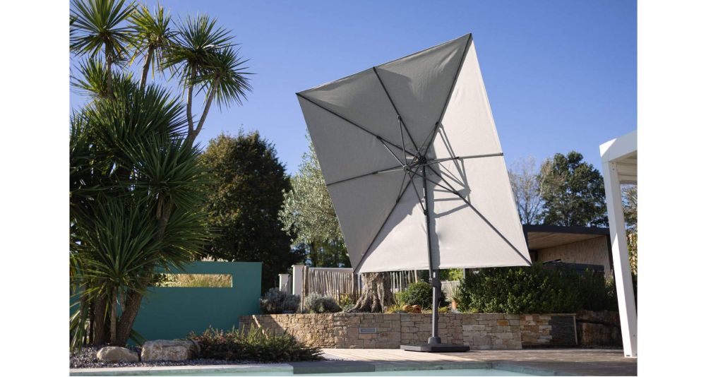 Parasol déporté rotatif 3 x 3 m avec toile anti UV Hendaye