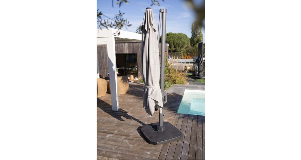 Parasol déporté rotatif 3 x 3 m avec toile anti UV Hendaye